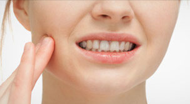 Proteger-los-dientes-de-las-bebidas-frías